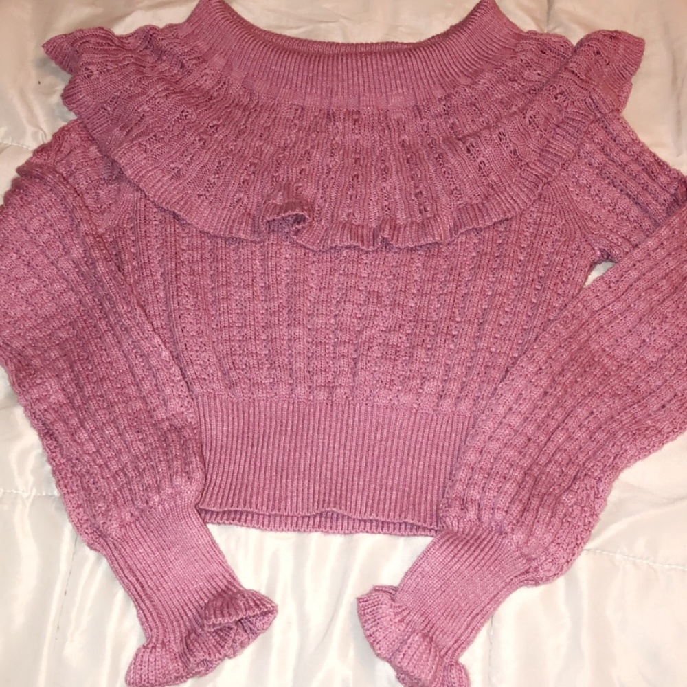 Cropped sweater